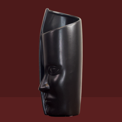 Elysian Face Vase – Black Matte Edition