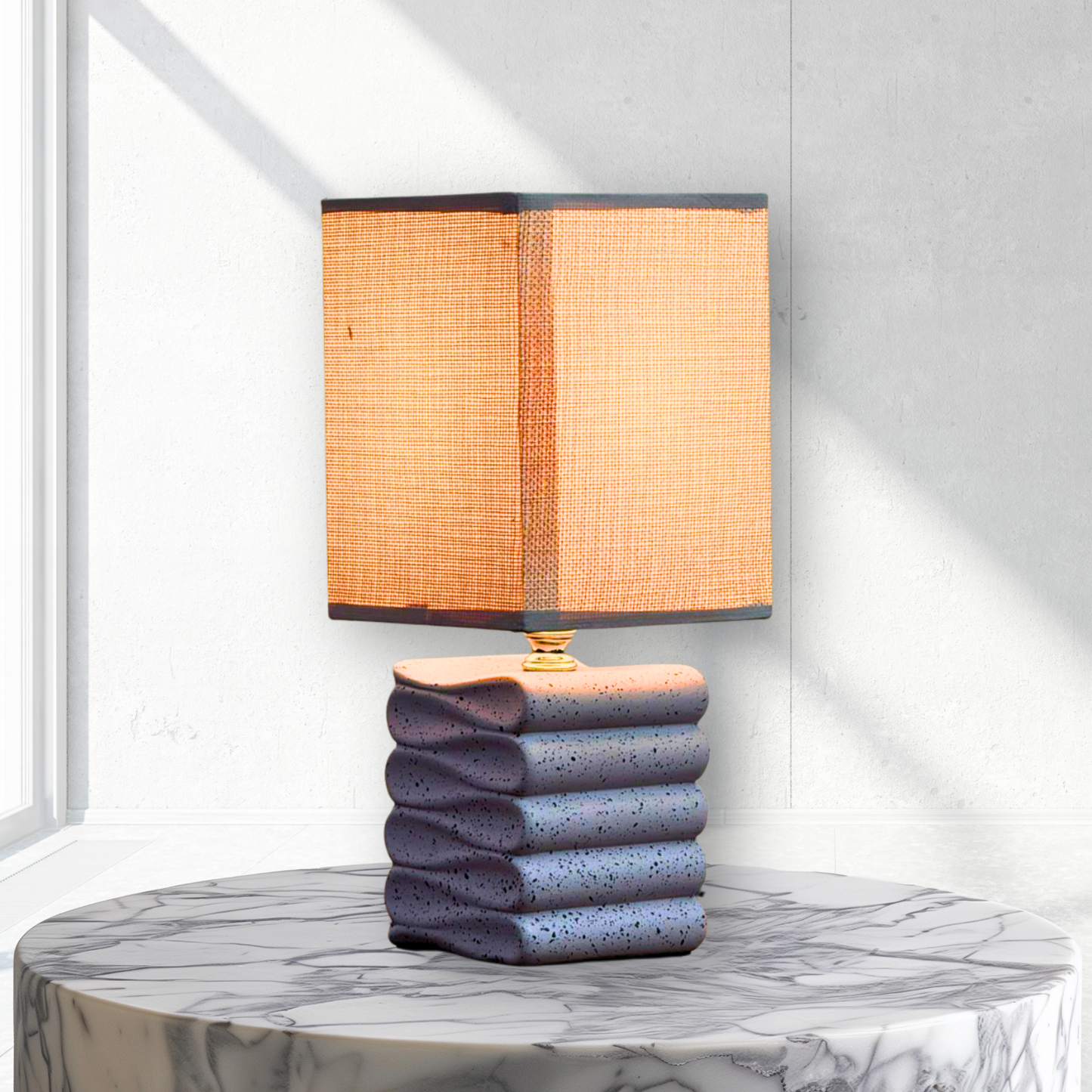 Lumos table lamp